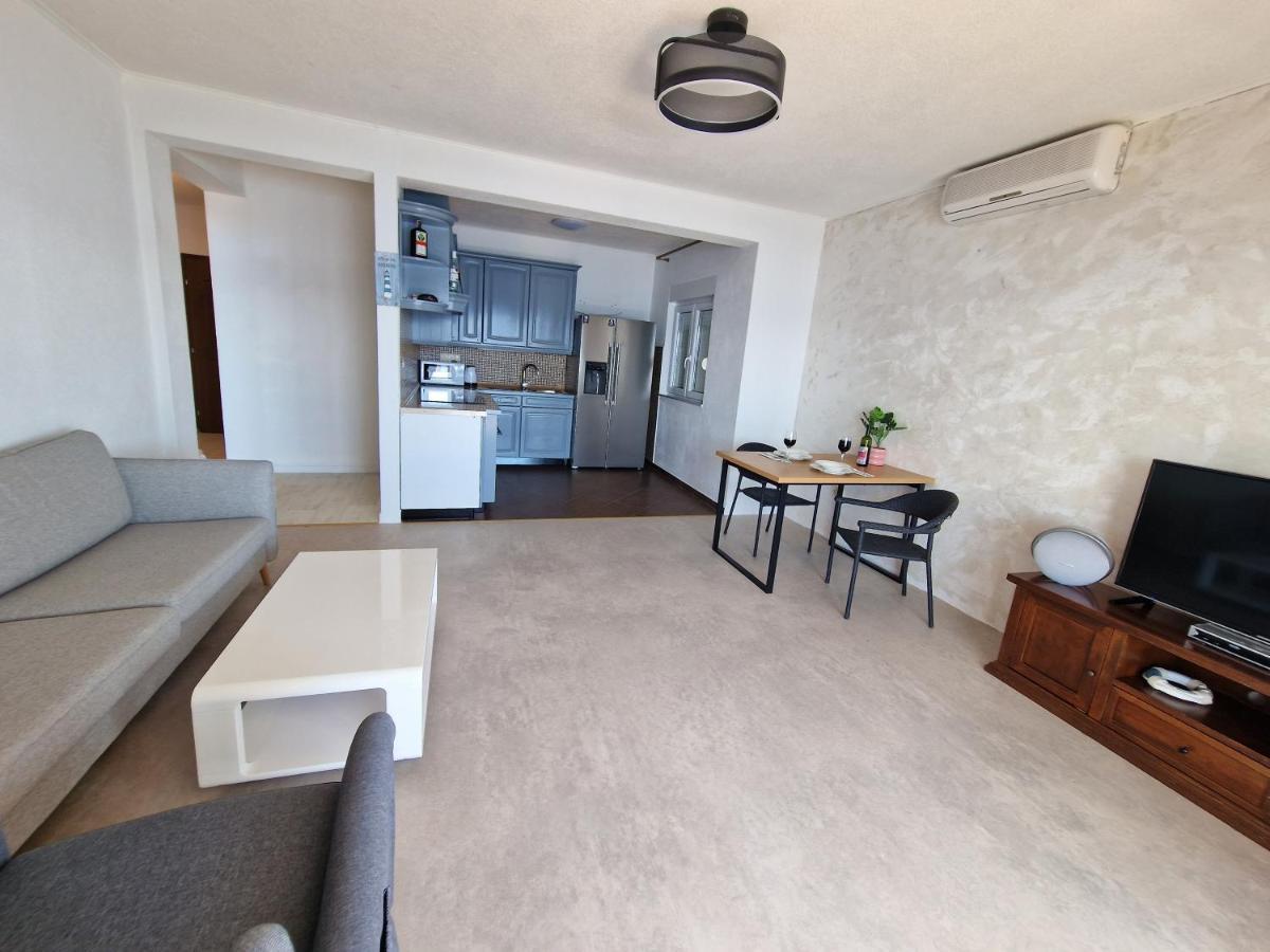 צלינה Big Panorama Villa, For 21 Person In Omis מראה חיצוני תמונה