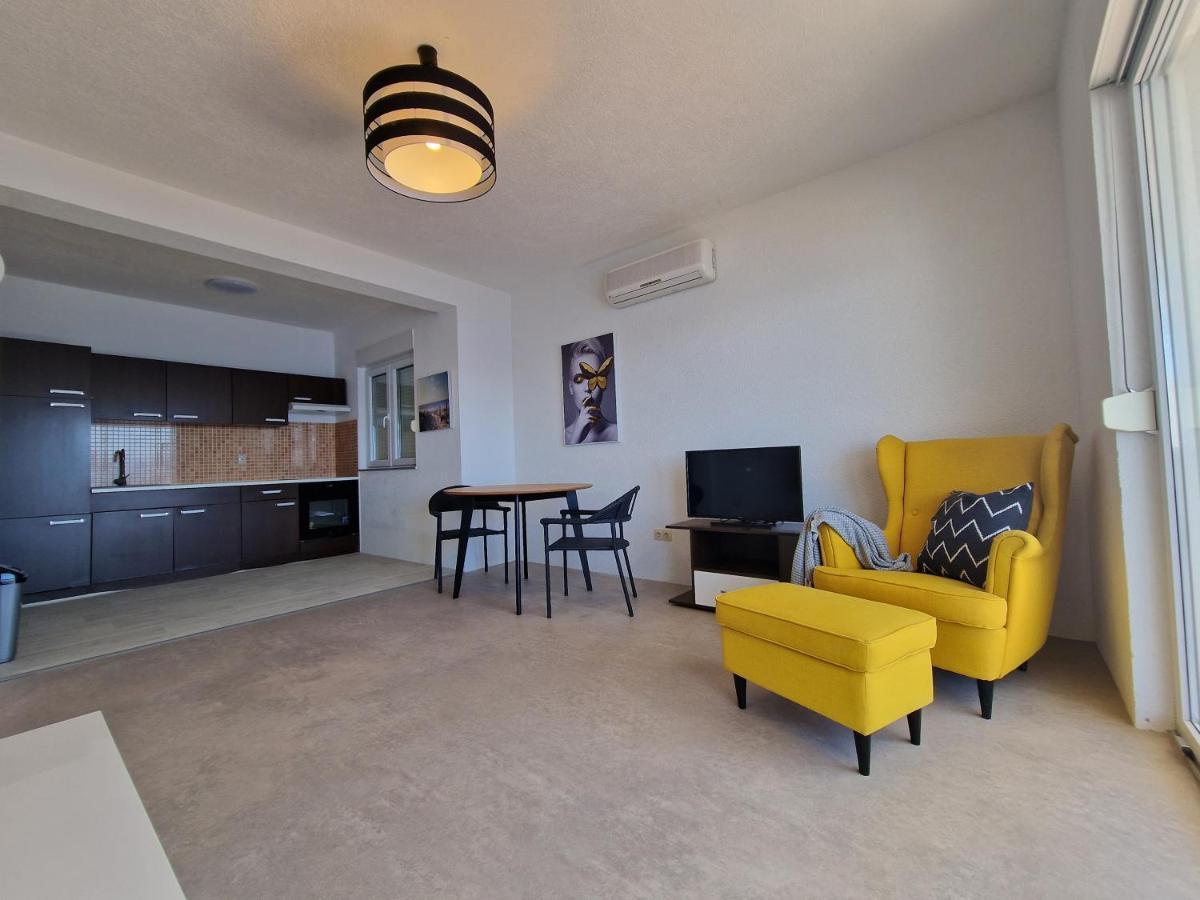 צלינה Big Panorama Villa, For 21 Person In Omis מראה חיצוני תמונה